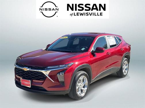 2025 Chevrolet Trax LS