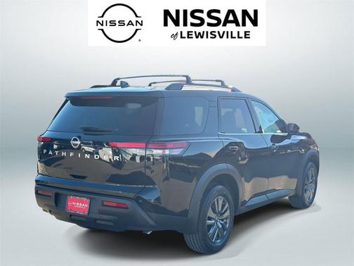 2025 Nissan Pathfinder SV FWD