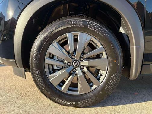 2025 Nissan Pathfinder SV FWD