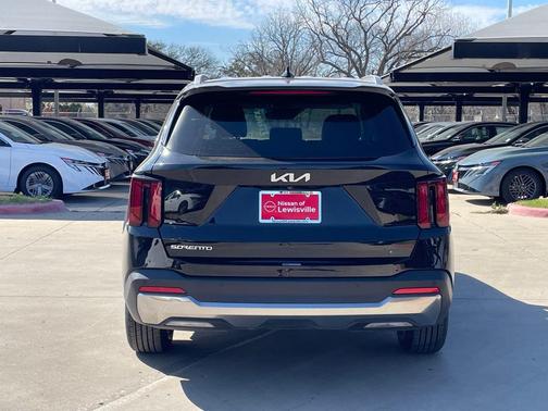 2024 Kia Sorento S