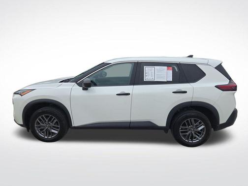 Glacier White 2023 Nissan Rogue S