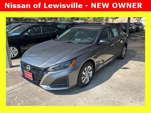 2025 Nissan Altima S FWD
