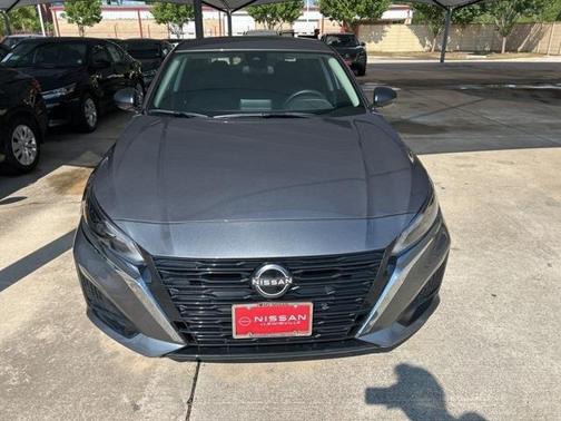 2025 Nissan Altima S FWD