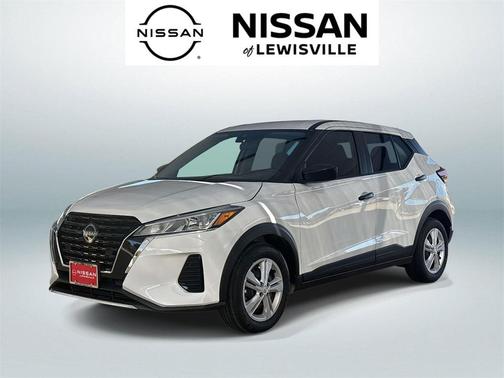 2025 Nissan Kicks S