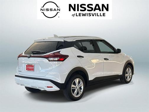 2025 Nissan Kicks S