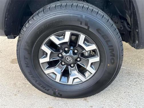 2023 Toyota Tacoma SR5