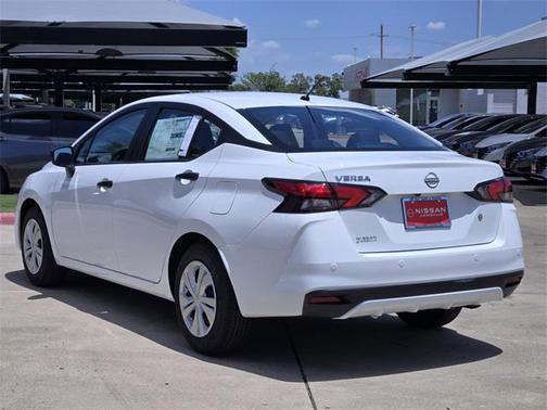 2025 Nissan Versa 1.6 S