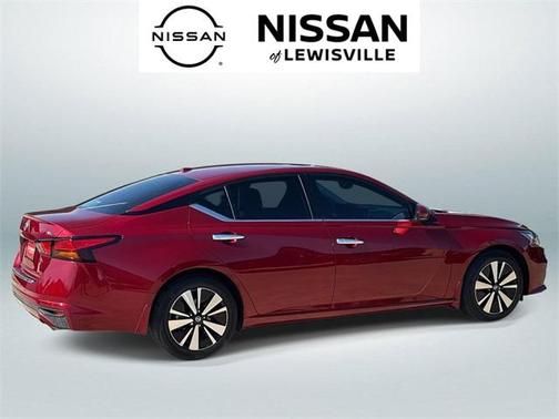 2022 Nissan Altima 2.5 SL