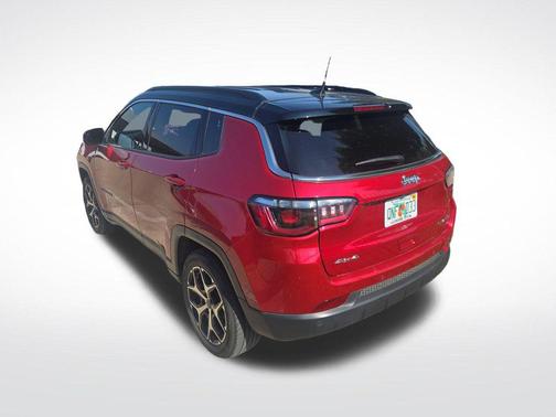 Red Hot Pearlcoat 2025 Jeep Compass Trailhawk