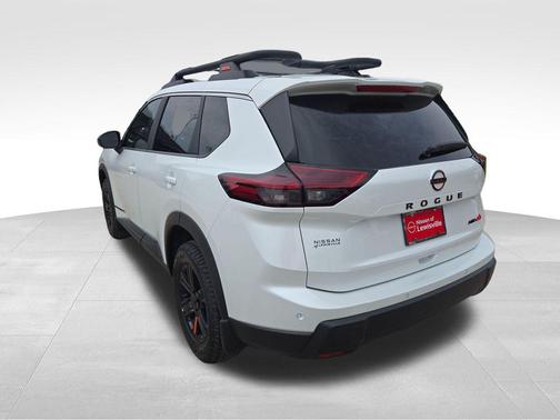Everest White Pearl Tricoat 2026 Nissan Rogue Rock Creek
