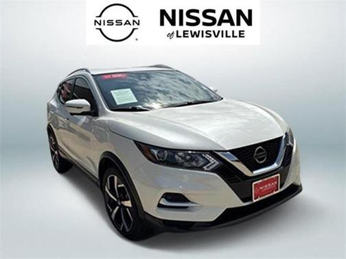 2022 Nissan Rogue Sport SL