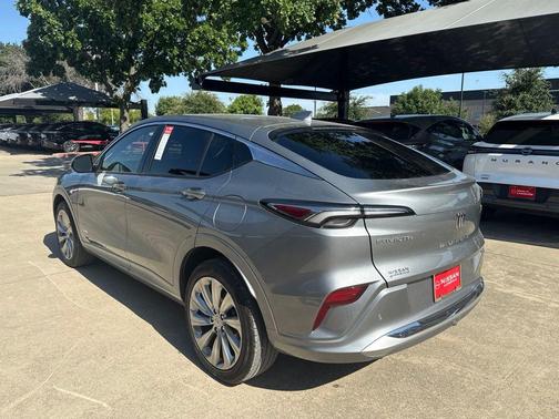 Moonstone Gray Metallic 2025 Buick Envista Avenir FWD