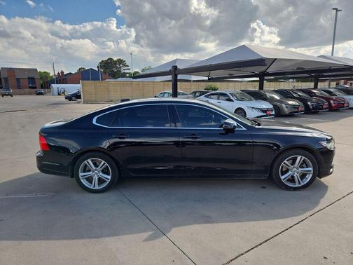 Black Stone 2018 Volvo S90 T5 Momentum