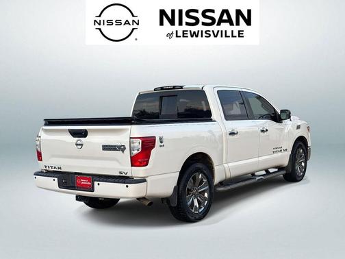 2018 Nissan Titan SV