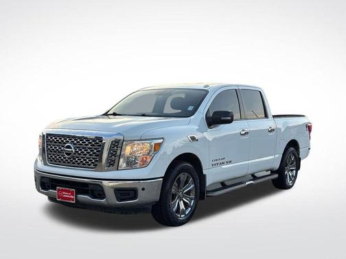 2018 Nissan Titan SV