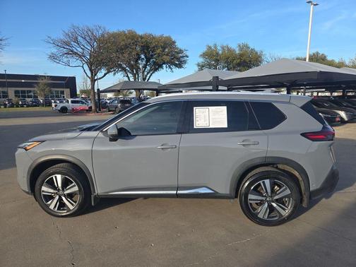 2023 Nissan Rogue SL