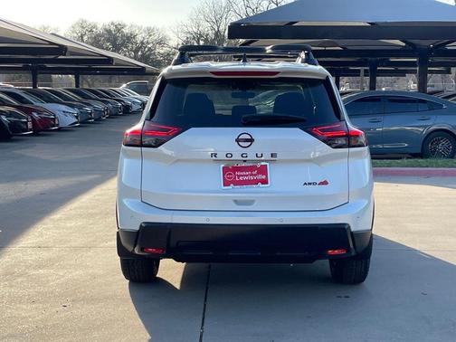 Everest White Pearl Tricoat 2026 Nissan Rogue Rock Creek
