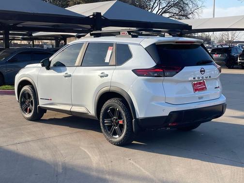 Everest White Pearl Tricoat 2026 Nissan Rogue Rock Creek