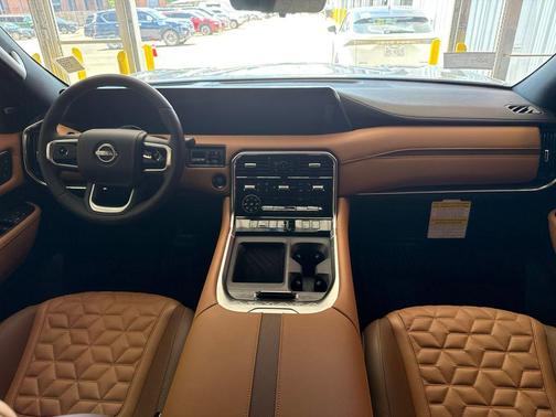 Everest White Pearl Tricoat 2026 Nissan Armada Platinum Reserve