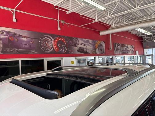 Everest White Pearl Tricoat 2026 Nissan Armada Platinum Reserve