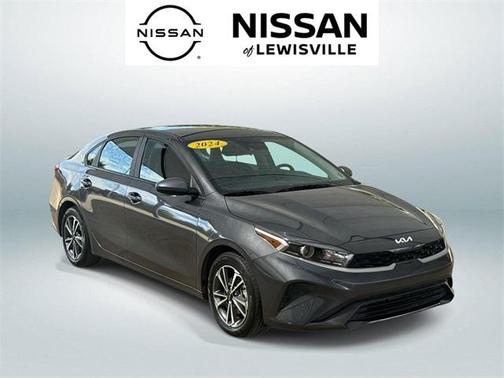 2024 Kia Forte LXS