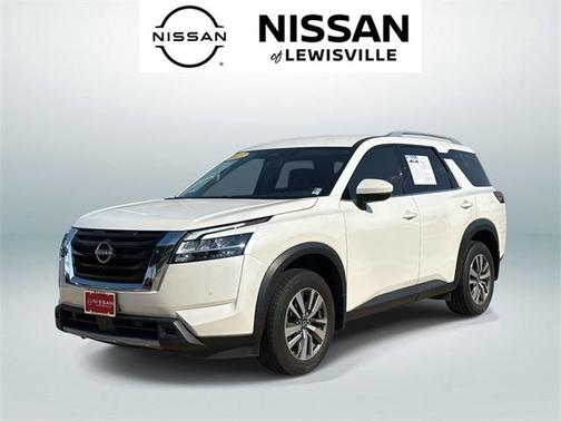 2023 Nissan Pathfinder SL FWD