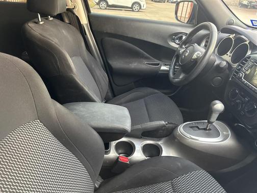 2015 Nissan Juke S