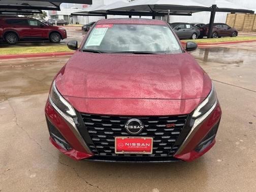 2023 Nissan Altima SR FWD
