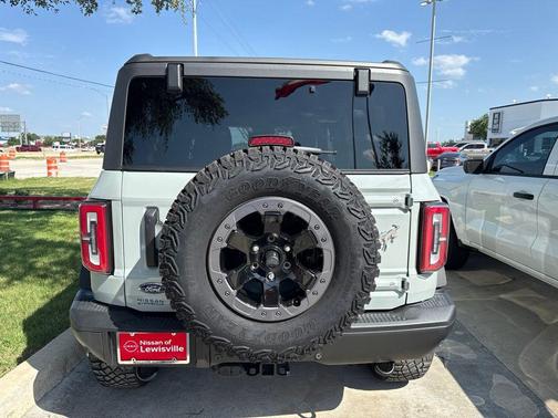 Cactus Gray 2023 Ford Bronco Badlands