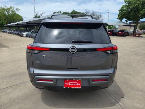 Gun Metallic 2026 Nissan Pathfinder SL