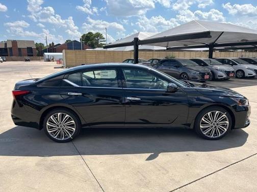 2025 Nissan Altima 2.5 SL
