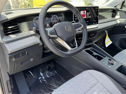 2025 Volkswagen Tiguan 2.0T S