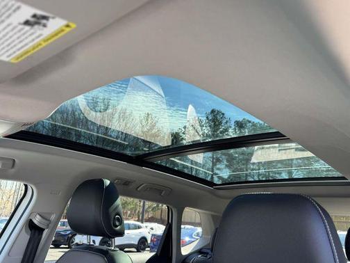 2023 Volkswagen Taos 1.5T SEL