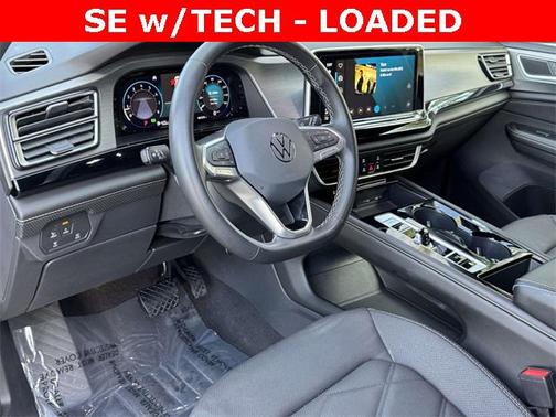 2024 Volkswagen Atlas Cross Sport 2.0T SE w/Technology
