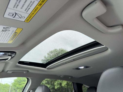 Shimmering Silver 2023 Hyundai TUCSON SEL
