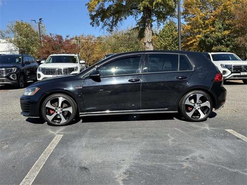 2015 Volkswagen Golf GTI 2.0T S 4-Door