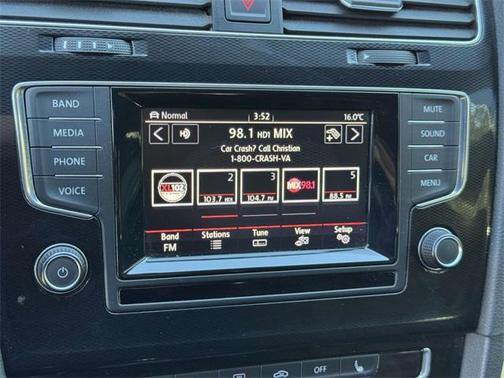 2015 Volkswagen Golf GTI 2.0T S 4-Door