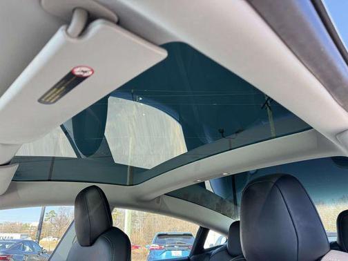 2020 Tesla Model 3 Standard Range