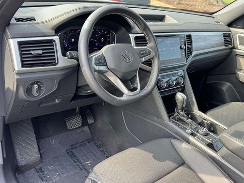 2023 Volkswagen Atlas Cross Sport 3.6L V6 SE w/Technology