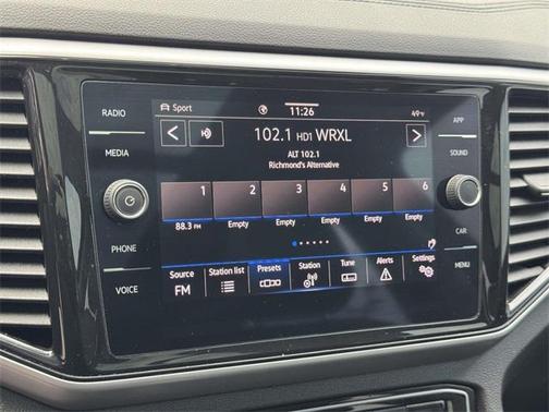 2022 Volkswagen Atlas 2.0T SE w/Technology 4MOTION