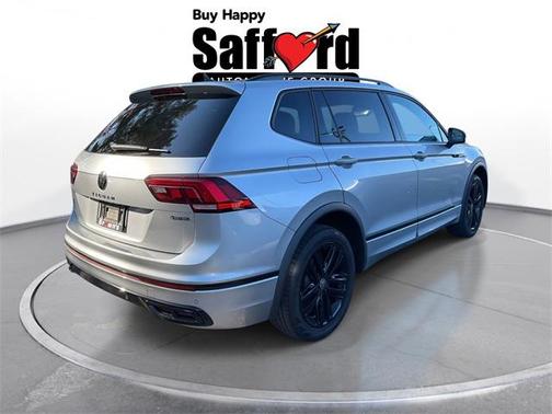 2022 Volkswagen Tiguan 2.0T SE R-Line Black 4MOTION