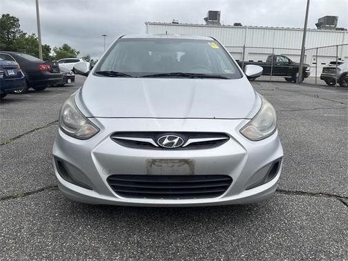 2014 Hyundai Accent GS