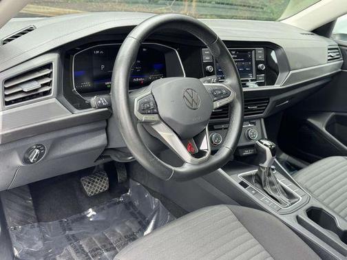 Pure White 2024 Volkswagen Jetta 1.5T S