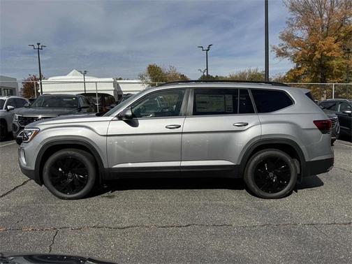 2026 Volkswagen Atlas 2.0T SE w/Technology 4MOTION