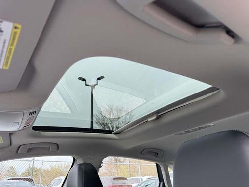 Silver Metallic 2026 Volkswagen Jetta 1.4T SE