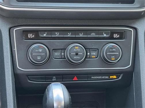 2021 Volkswagen Atlas 3.6L SE w/Technology