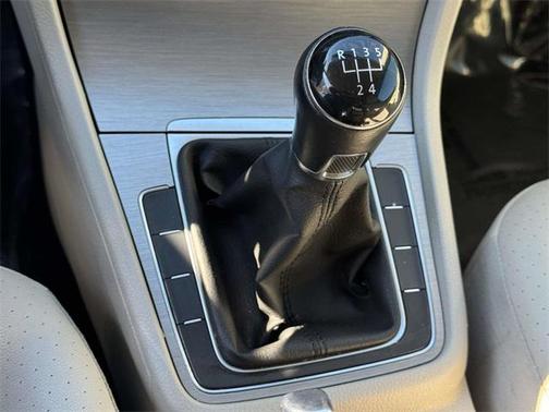 2015 Volkswagen Golf TSI S 2-Door