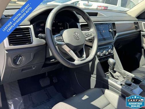 Pure White 2023 Volkswagen Atlas 2.0T SE w/Technology 4MOTION