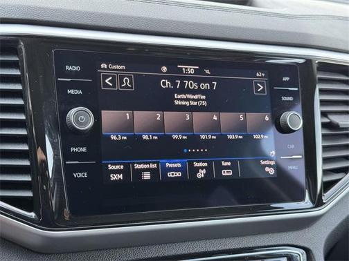 2022 Volkswagen Atlas 3.6L SE w/Technology