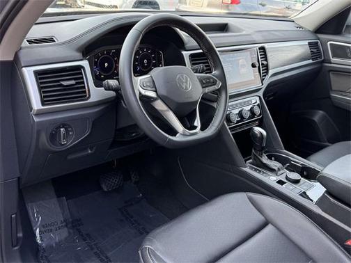 2022 Volkswagen Atlas 3.6L SE w/Technology